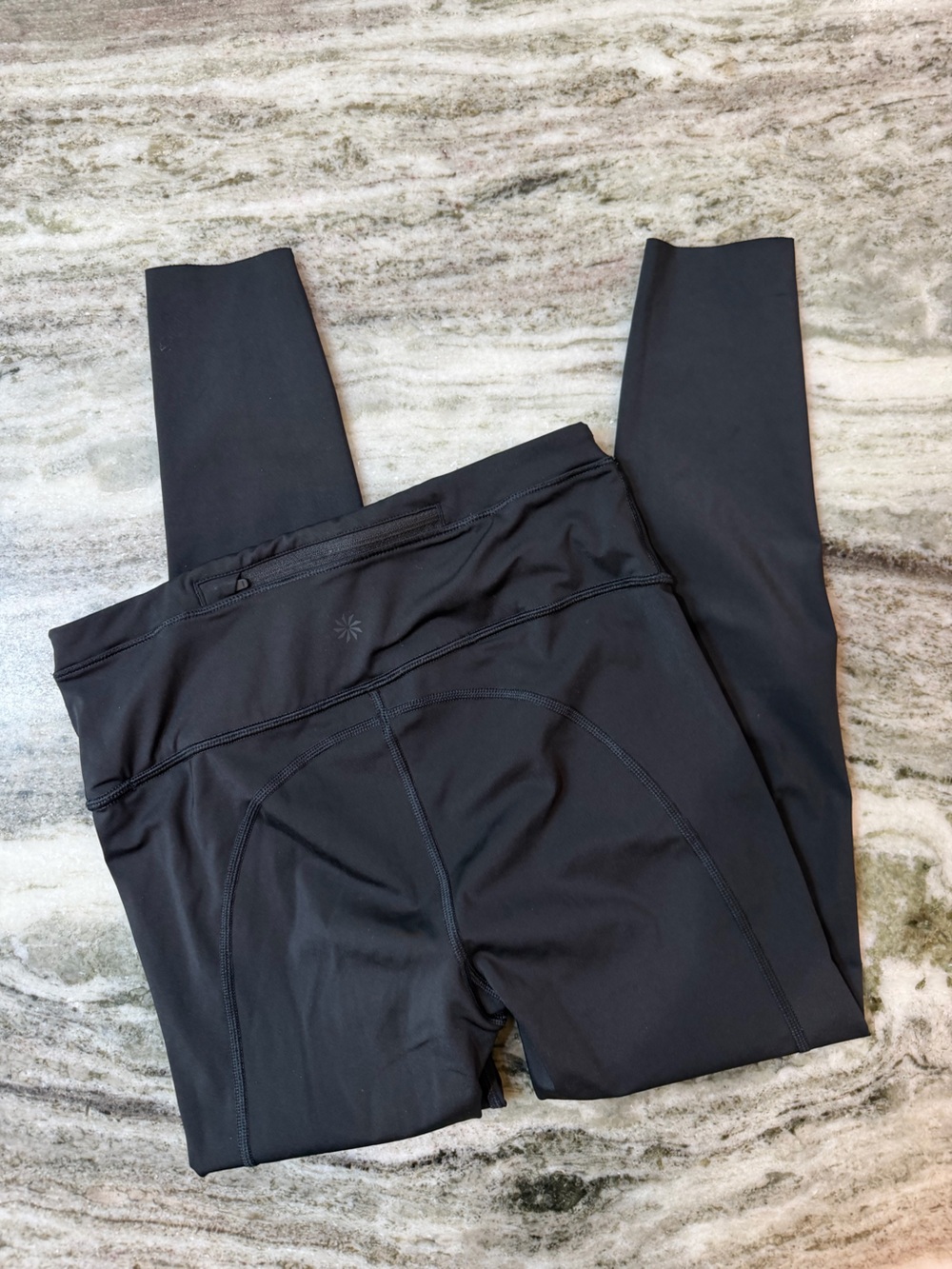 Athleta Black High-Rise Performance Leggings “Accelerate 7/8 Tight”